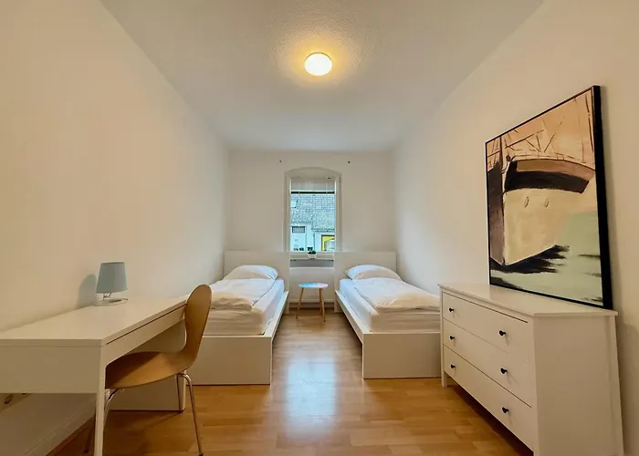 Cleo Apartments